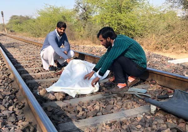 1 death due to train driving