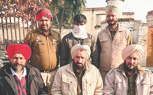 ਰੇਲਵੇ ਸਟੇਸ਼ਨ ਤੋਂ ਕਮਾਣੀਦਾਰ ਚਾਕੂ ਸਣੇ ਇਕ ਕਾਬੂ