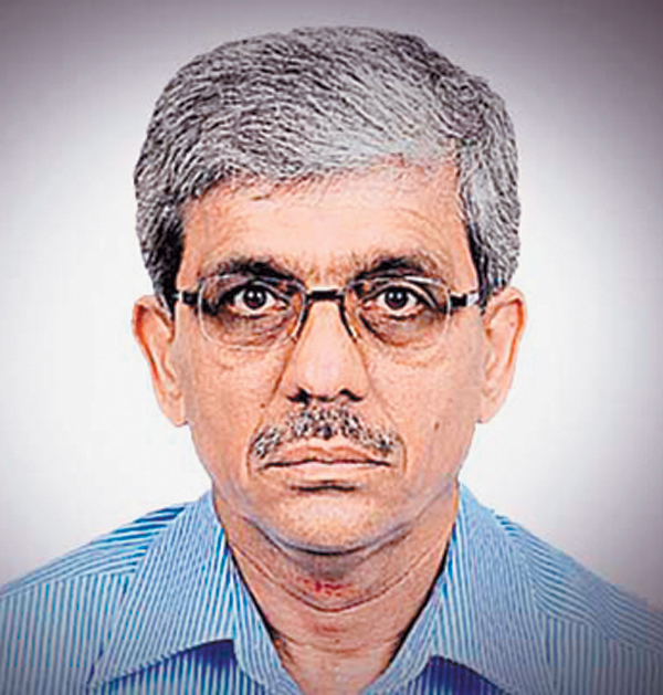 ਵਿਰੋਧੀ ਧਿਰ ਦੇ 4 ਵੱਡੇ ਨੇਤਾ ਪਏ ਸਨ ਸੁਰੇਸ਼ ਕੁਮਾਰ ਦੇ ਪਿੱਛੇ