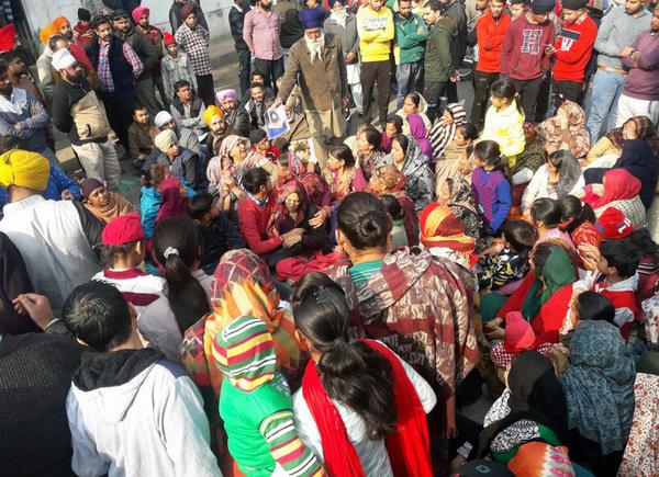 family members protested by keeping the bones before the police station