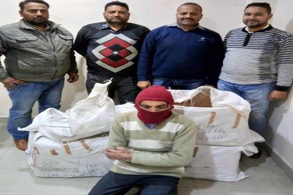 china door sellers arrested  341 gutto recovered