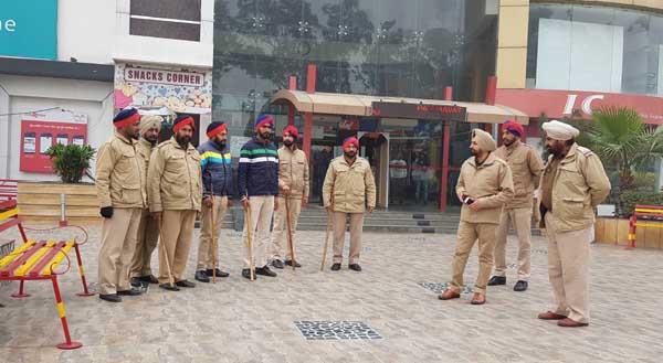 police alert about   padmavat  