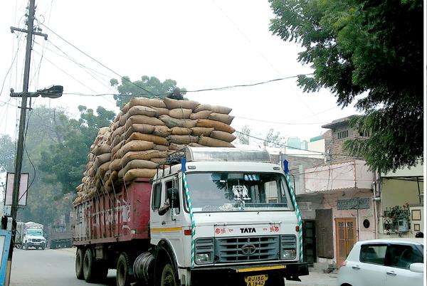 applied trolley wires in luggage