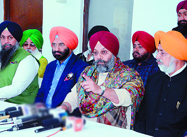 ਟਾਈਟਲਰ ਦੇ ਖੁਲਾਸੇ ''ਤੇ ਰਾਜੀਵ ਗਾਂਧੀ ਖ਼ਿਲਾਫ਼ ਮੁਕੱਦਮਾ ਦਰਜ ਕਰਨ ਦੀ ਦਿੱਲੀ ਕਮੇਟੀ ਨੇ ਕੀਤੀ ਵਕਾਲਤ