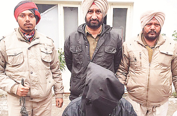 500 ਗ੍ਰਾਮ ਡੋਡਿਆਂ ਸਮੇਤ ਕਾਬੂ