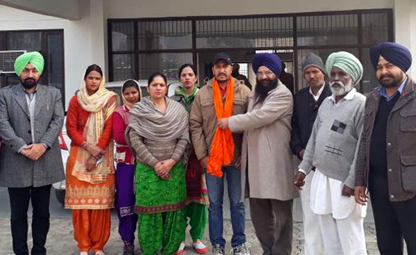 ਸੂਲਰ ਦੇ ਅਧਿਕਾਰਤ ਪੰਚ ਦੀ ਚੋਣ ਨਾ ਕਰਵਾਉਣ ਤੋਂ ਭੜਕੇ ਅਕਾਲੀ