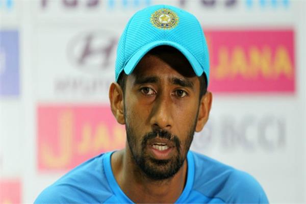 ind vs sa  not hurt    because of this  saha returns from south africa