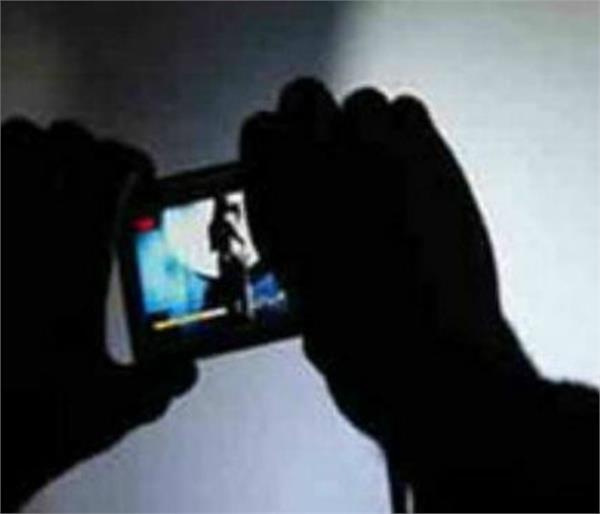 register case against husband