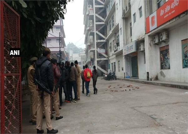 two dead bodies found in posh area