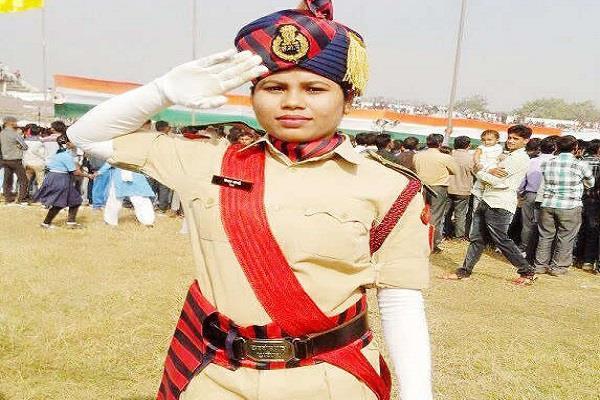 tactic in train with a president designated woman constable