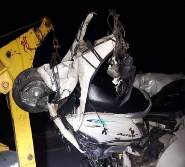 road accident wife and husband dead