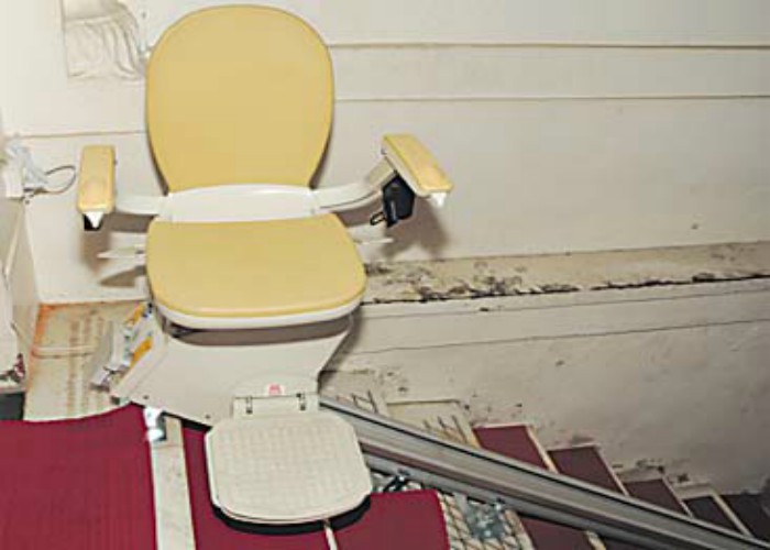 ਹਰਿਮੰਦਰ ਸਾਹਿਬ ਦੀ ਪਰਿਕਰਮਾ 'ਚ ਬਜ਼ੁਰਗ ਤੇ ਅਪਾਹਜ ਸ਼ਰਧਾਲੂਆਂ ਲਈ ਤਿੰਨ ਹੋਰ ਲਿਫਟਾਂ ਦੀ ਸ਼ੁਰੂਆਤ