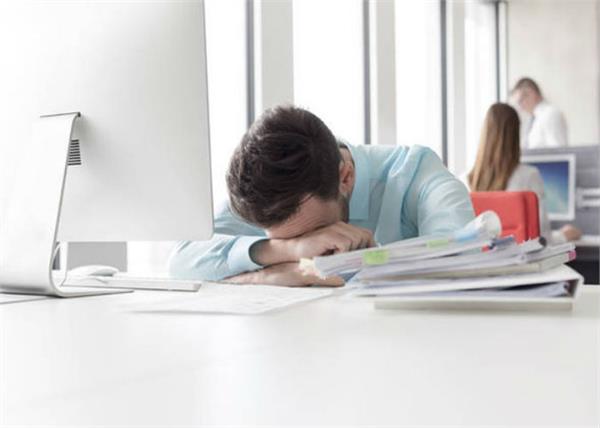daily business travel can increase sleep problems  study