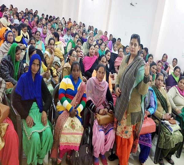 anganwadi center  employee