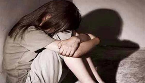 female judge condemns minor child  rescued girl