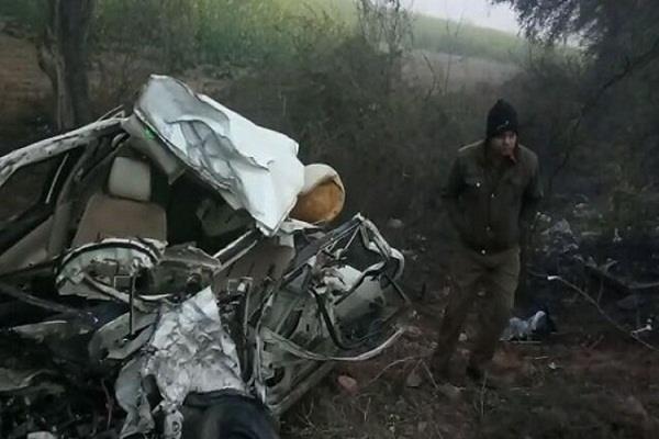 4 young man dead in road accident