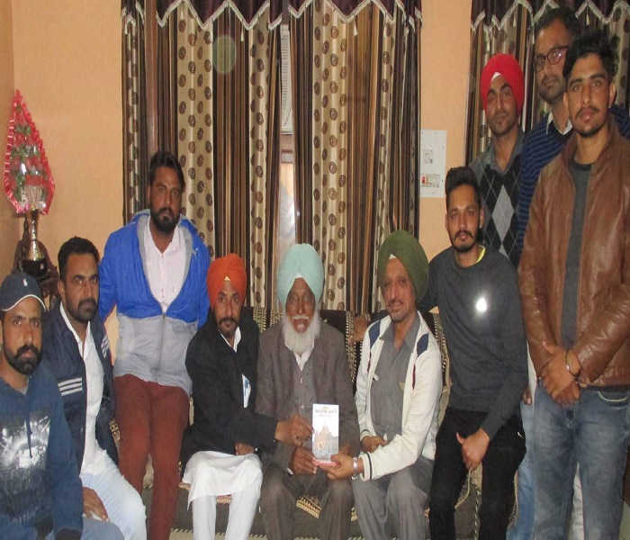 ਭਾਜਪਾ ਦੀ ਮੋਦੀ ਸਰਕਾਰ ਜਮਹੂਰੀਅਤ ਖਤਮ ਕਰਨ ਦੇ ਰਾਹ : ਪ੍ਰੋ. ਸਾਧੂ ਸਿੰਘ