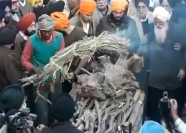 nderpreet chadha final funeral