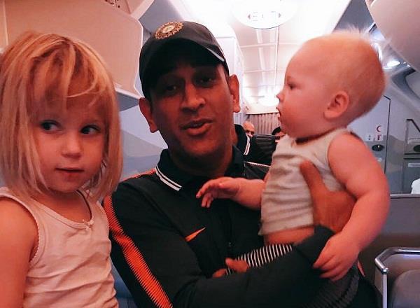 jonty rodricks   daughter tips dhoni to play in africa