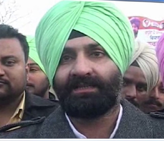 ਵਿੱਕੀ ਗੌਂਡਰ ਨੂੰ ਅਨਕਾਊਂਟਰ ''ਚ ਮਾਰਨਾ ਪੰਜਾਬ ਪੁਲਸ ਦੀ ਵੱਡੀ ਉਪਲੱਬਧੀ : ਪਾਹੜਾ
