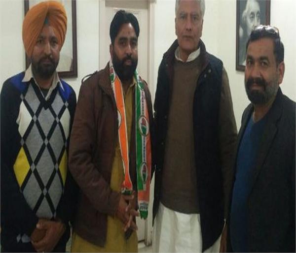 boha  s councilor sunil kumar joined congress party