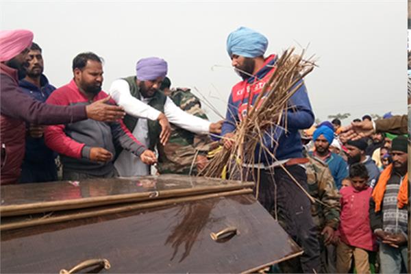 military honors  martyrs  funerals