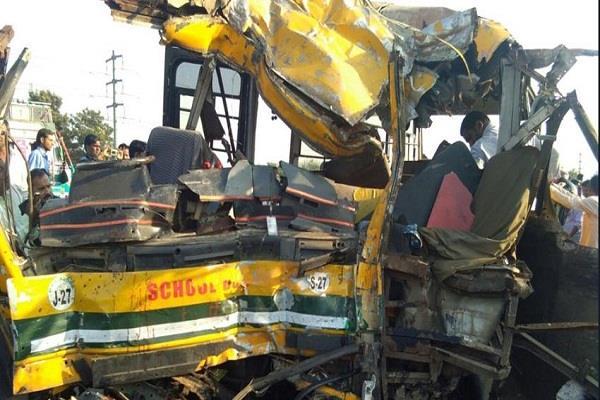 indore  school bus  accidents  dead children donation of eyes