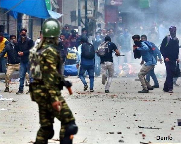 protesters  security forces  clashes  one death