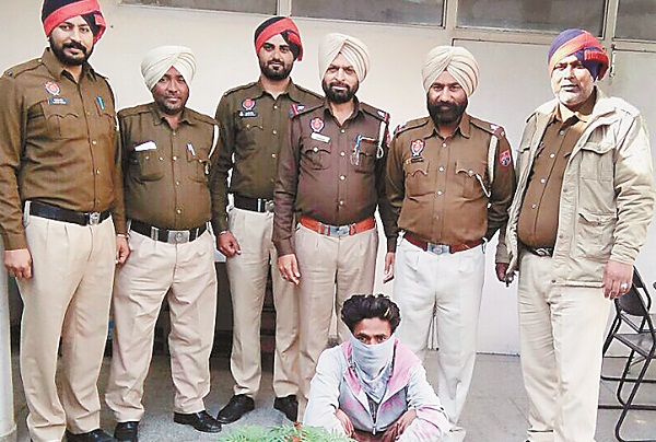 ਨਸ਼ੀਲੇ ਪਦਾਰਥ ਸਣੇ ਕਾਬੂ