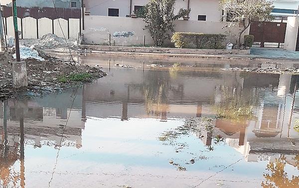 main supply pipette damage