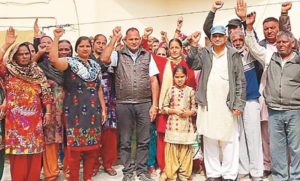 protests against bjp  s silence on nirv modi and vikram kothari