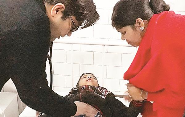 the child was injured by falling from the roof