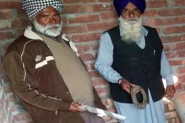 ਪਿੰਡ ਕੋਟਲਾ ਮੁੰਗਲਾ ''ਚ ਇਕੋ ਰਾਤ 4 ਮੋਟਰਾਂ ਚੋਰੀ