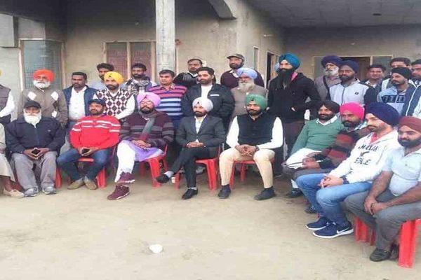 panchayat department  s illegal possession of hundreds of acres