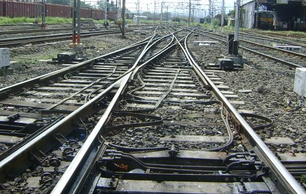 death of a young man by the arrival of train