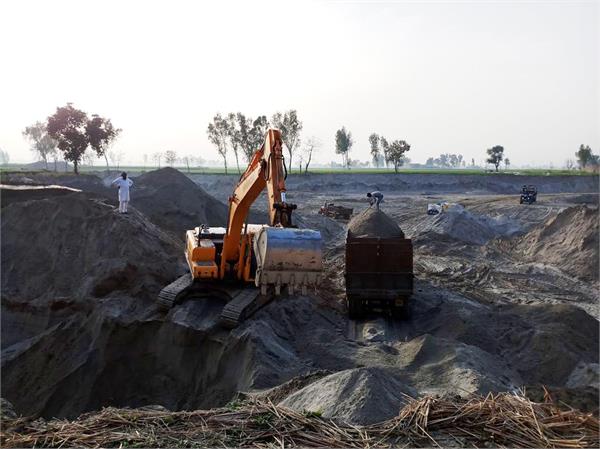 on the black market of sand  the department silenced