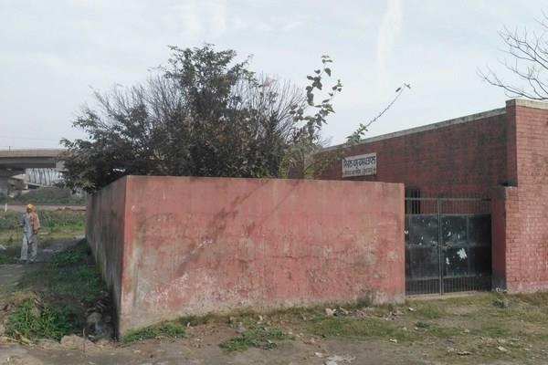 the veterinary hospital is not in the kiratpur sahib hospital