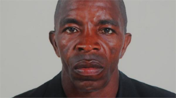 brampton  police in search of prisoner a woman accused of murdering