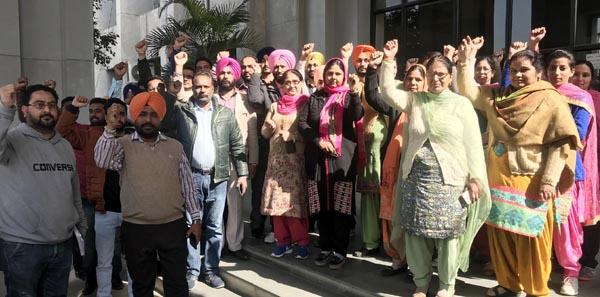 d  was gate rallies made by employees at panhshod strike