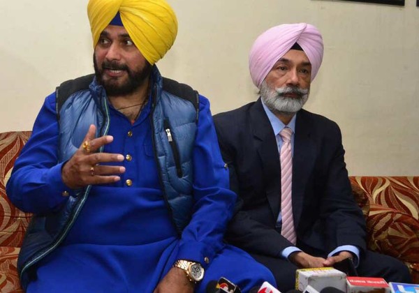 ਬੀ. ਆਰ. ਟੀ. ਐੱਸ. ਪ੍ਰਾਜੈਕਟ ਨੂੰ ਸਿੱਧੂ ਨੇ ਦੱਸਿਆ ''ਪ੍ਰੀਮਚਿਓਰਡ ਚਾਈਲਡ''