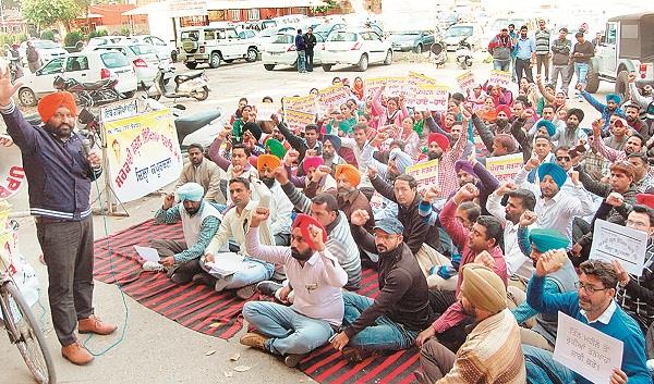 spies shout out against punjab government