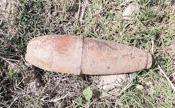 ਭੰਡਾਲ ਬੇਟ ਵਿਖੇ ਨਾਲੇ ''ਚੋਂ ਮਿਲਿਆ ਚੱਲਿਆ ਹੋਇਆ ਬੰਬ