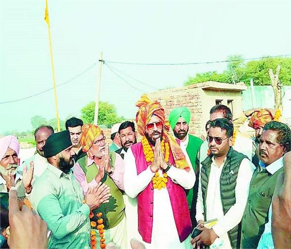 wins the congress in alwar