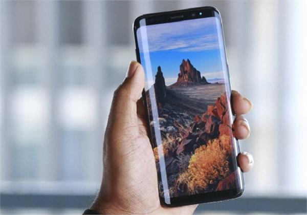 samsung galaxy s8 and s8 plus smartphones will available android oreo update