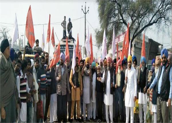 farmers  laborers  caravans