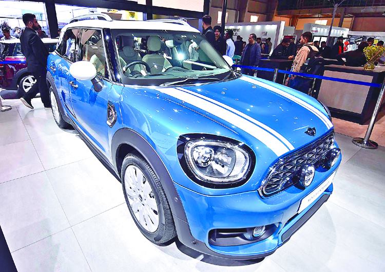 Mini ਨੇ ਦਿਖਾਈ ਛੋਟੀ ਲਗਜ਼ਰੀ ਕਾਰ