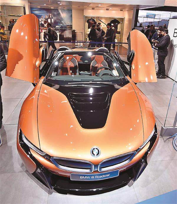 auto expo 2018 bmw i8 roadster