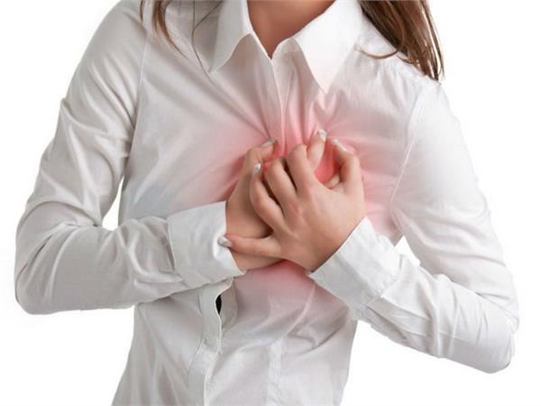 these are the symptoms  symptoms  and home remedies of symptomatic heart attack 