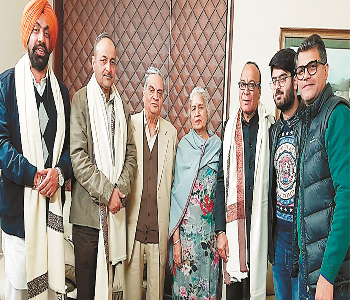 ਮੇਅਰ ਜਗਦੀਸ਼ ਰਾਜ ਰਾਜਾ ਨੇ ਕੀਤੀ ਸ਼ਹਿਰ ਦੇ ਪਹਿਲੇ ਮੇਅਰ ਨਾਲ ਮੁਲਾਕਾਤ