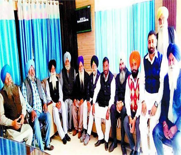 hiromani akali dal  sukhbir singh badal